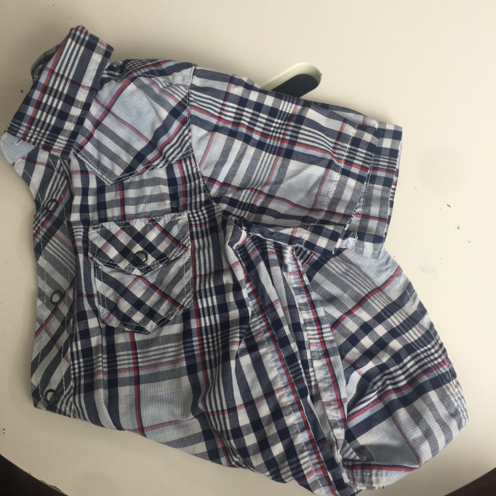 kid’s button down - Picture 2 of 5